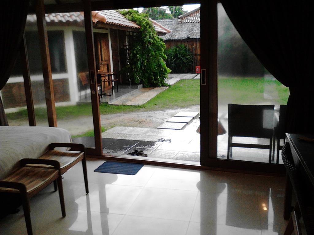 Jepara Marina Beach Bungalows Δωμάτιο φωτογραφία