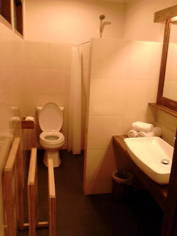 Jepara Marina Beach Bungalows Δωμάτιο φωτογραφία